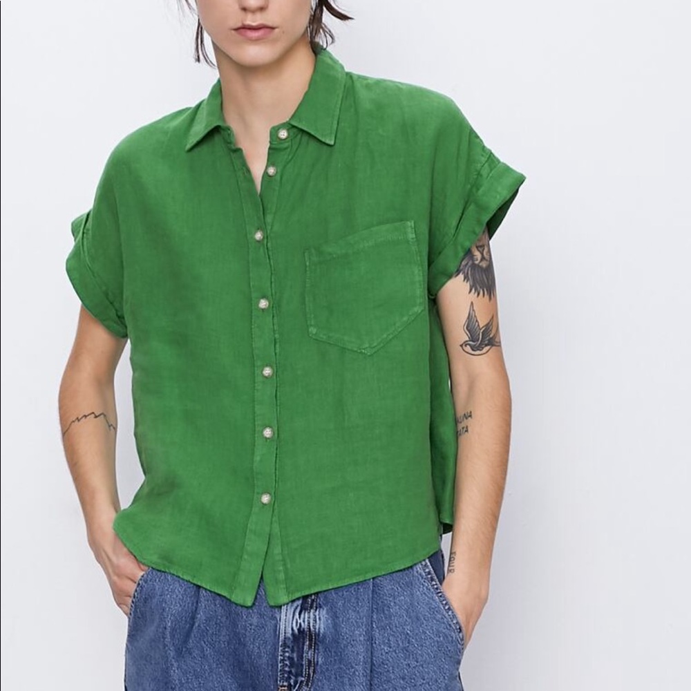 Zara green linen button-down